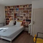 Chez Alex' Bed & Breakfast