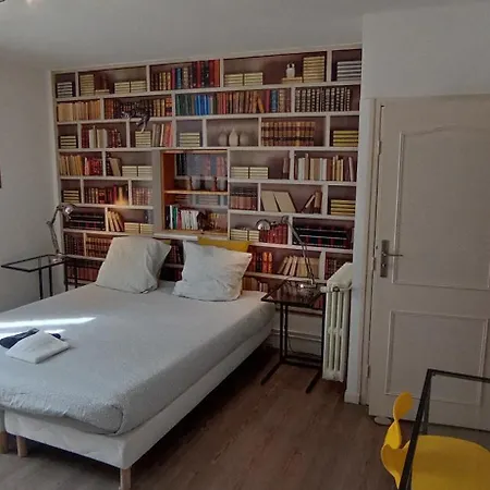 Chez Alex' Bed & Breakfast