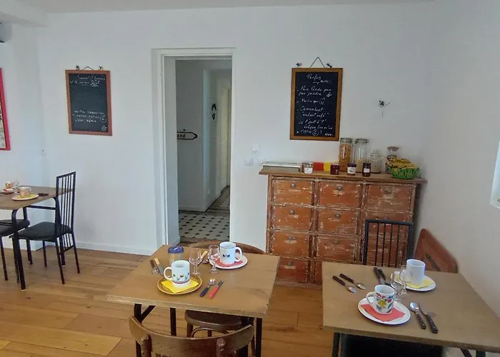 Chez Alex' Couette-café 3*