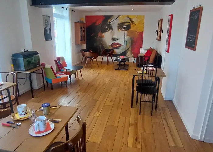 Chez Alex' Couette-café 3*